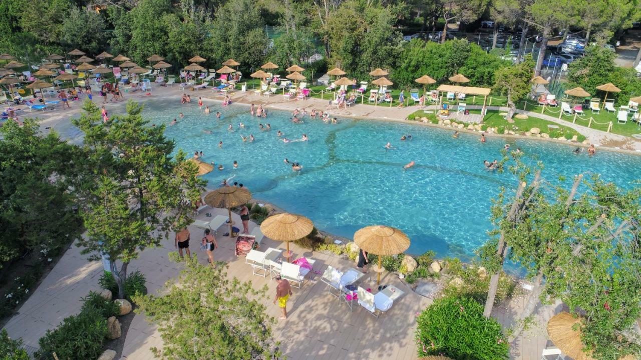 Le Esperidi Camping Ecoresort Marina Di Bibbona Exterior foto